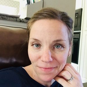 Meet your Posher, Anitra